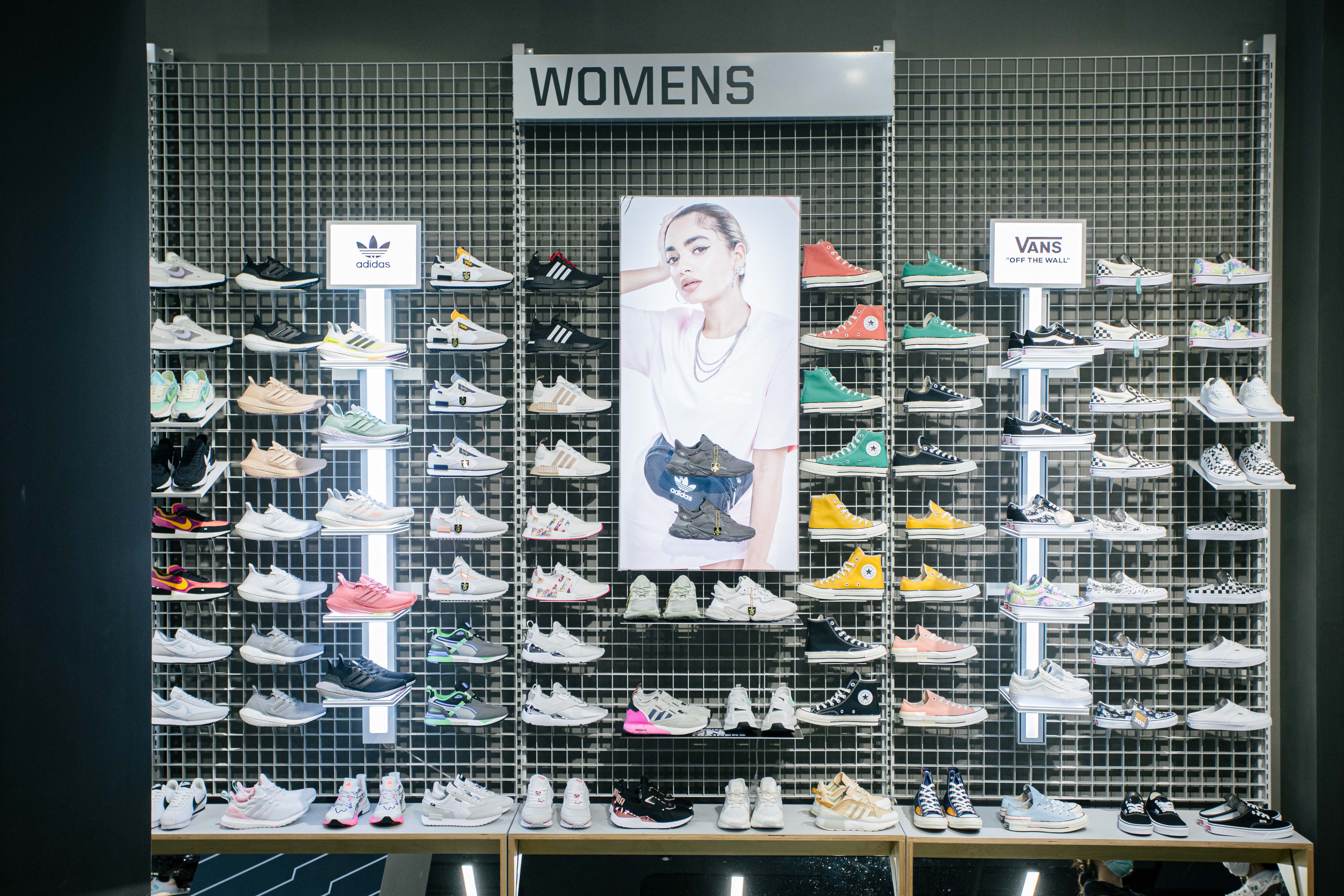 Fashion island adidas shop